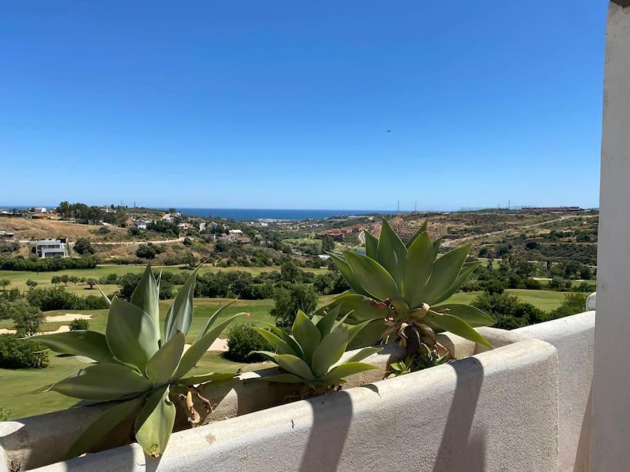 Penthouse Seaview And Golf Valle Romano Estepona Exterior foto